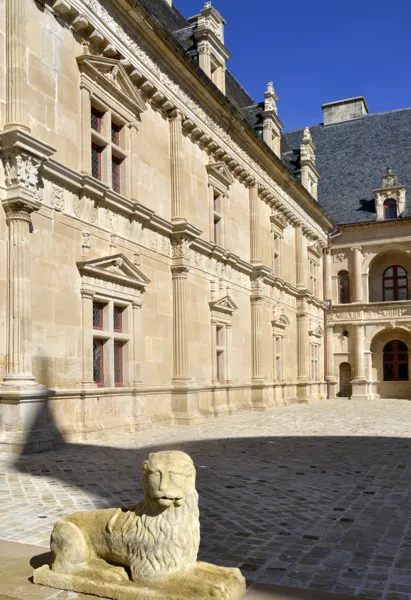 La cour d'honneur